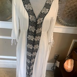 No Huan Yi Chu dress